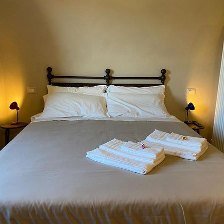 La Casa Medievale Suites E Spa Pontremoli Exteriör bild