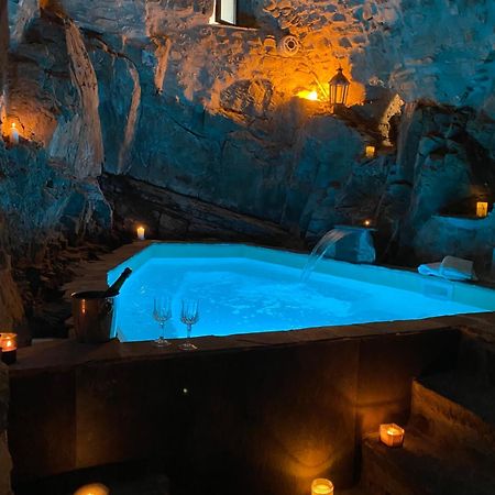La Casa Medievale Suites E Spa Pontremoli Exteriör bild