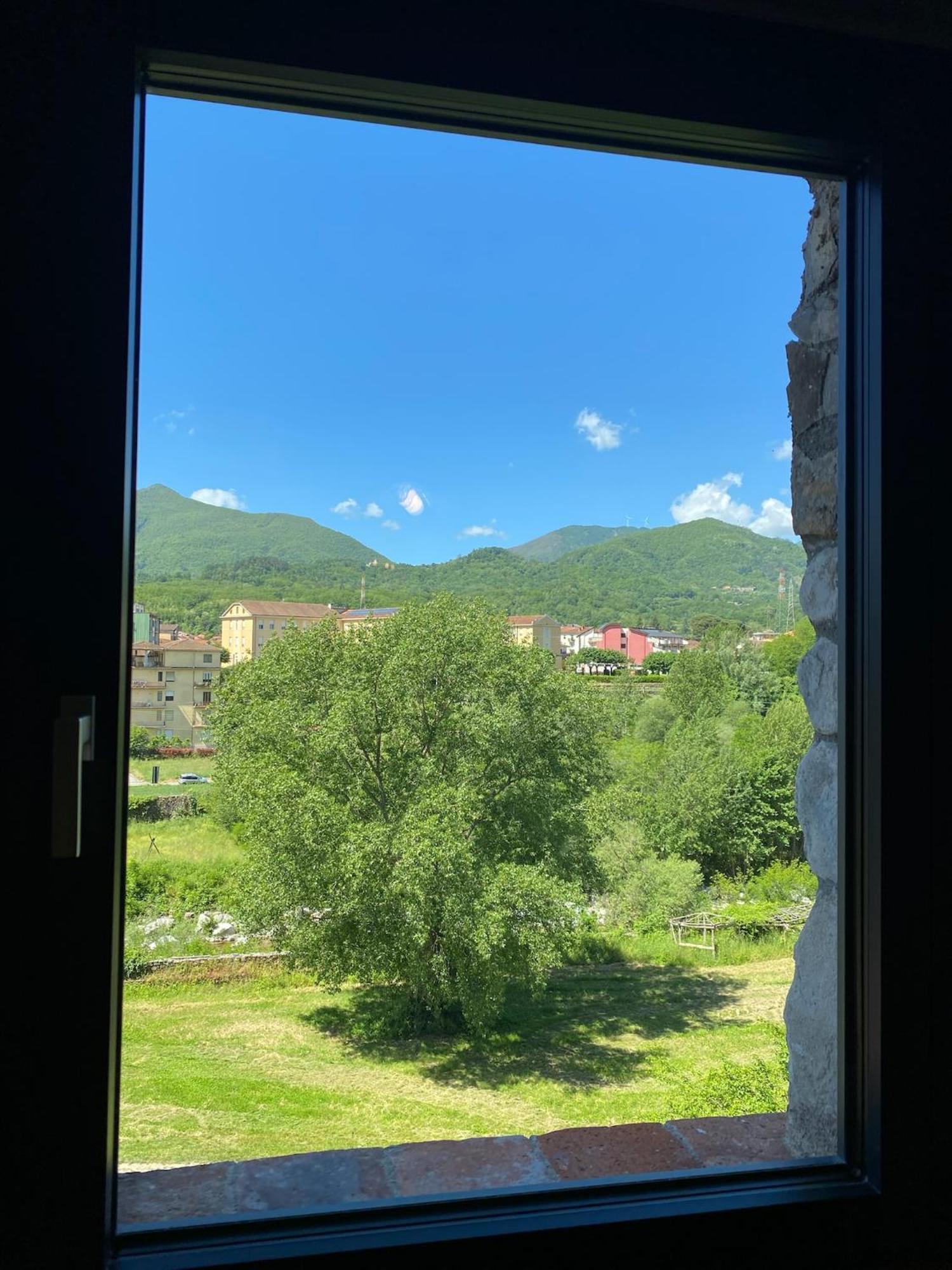 La Casa Medievale Suites E Spa Pontremoli Exteriör bild