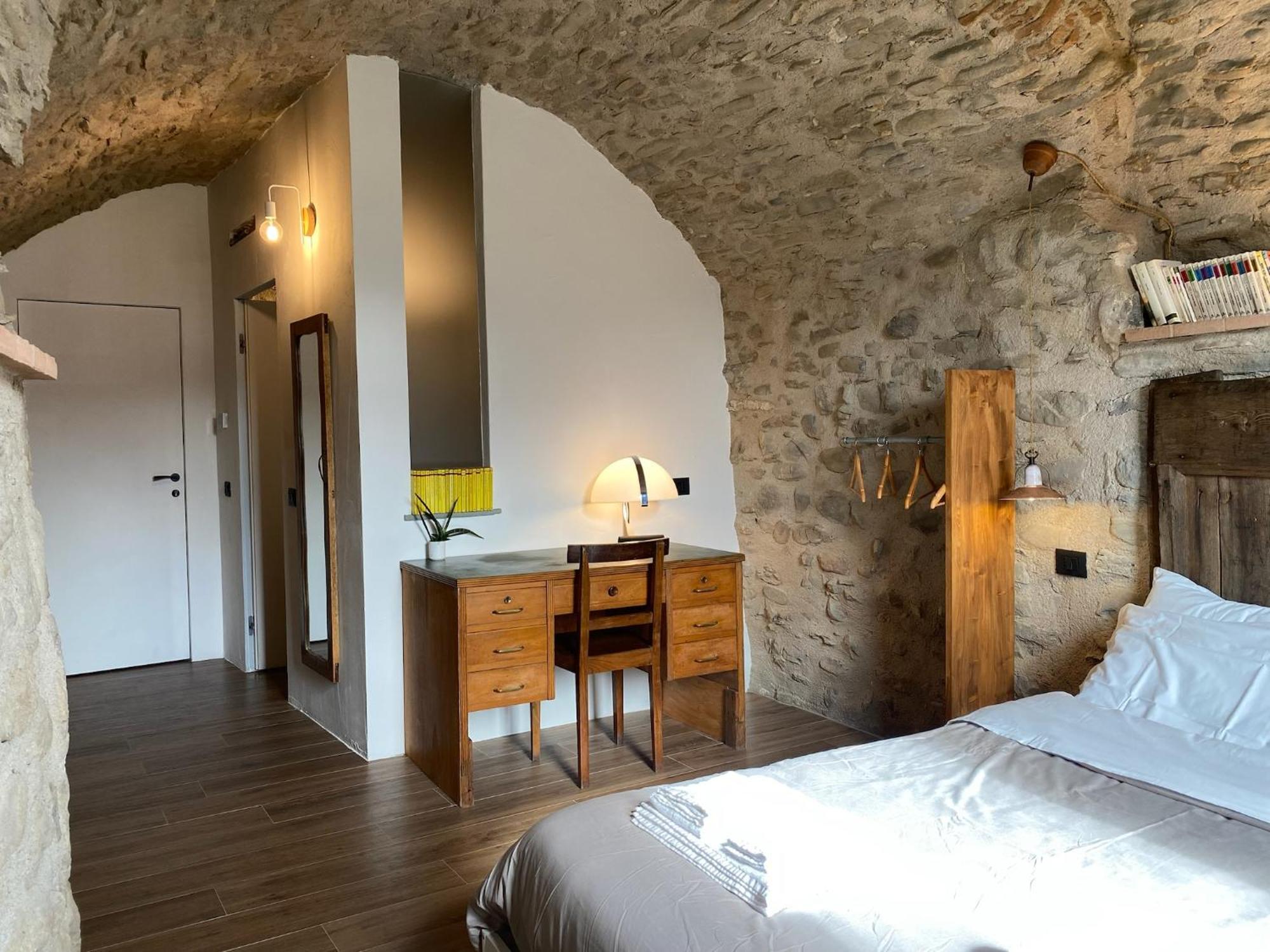 La Casa Medievale Suites E Spa Pontremoli Exteriör bild
