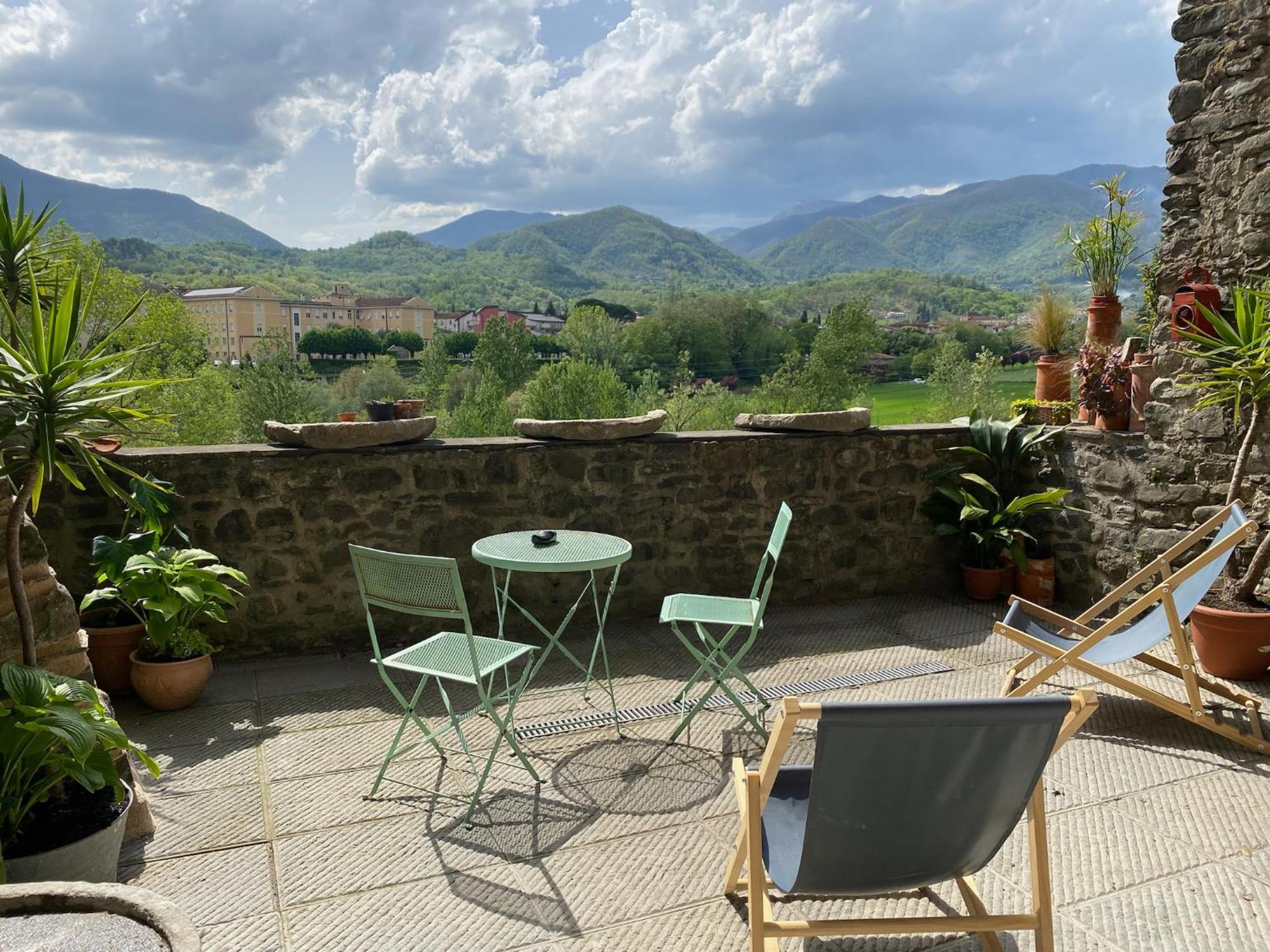 La Casa Medievale Suites E Spa Pontremoli Exteriör bild
